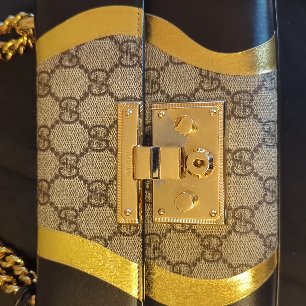 Gucci Pad Lock GG Supreme - Picture 2 of 13